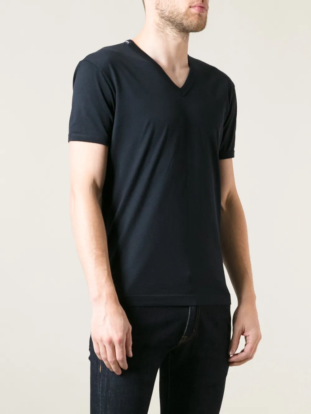 фото Dolce & gabbana футболка с v-образной горловиной