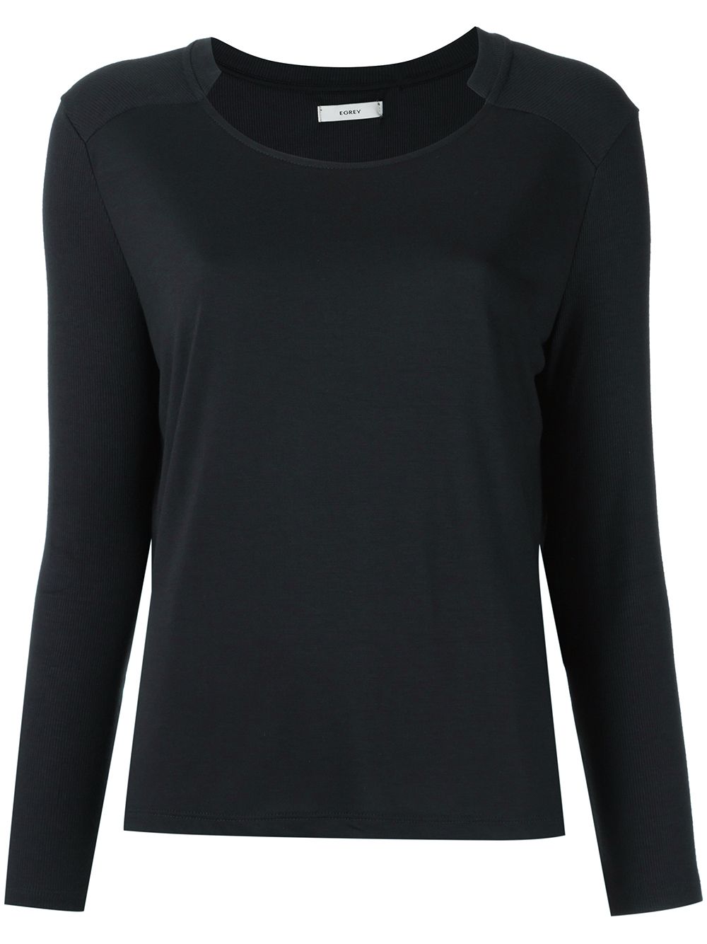 long sleeves top