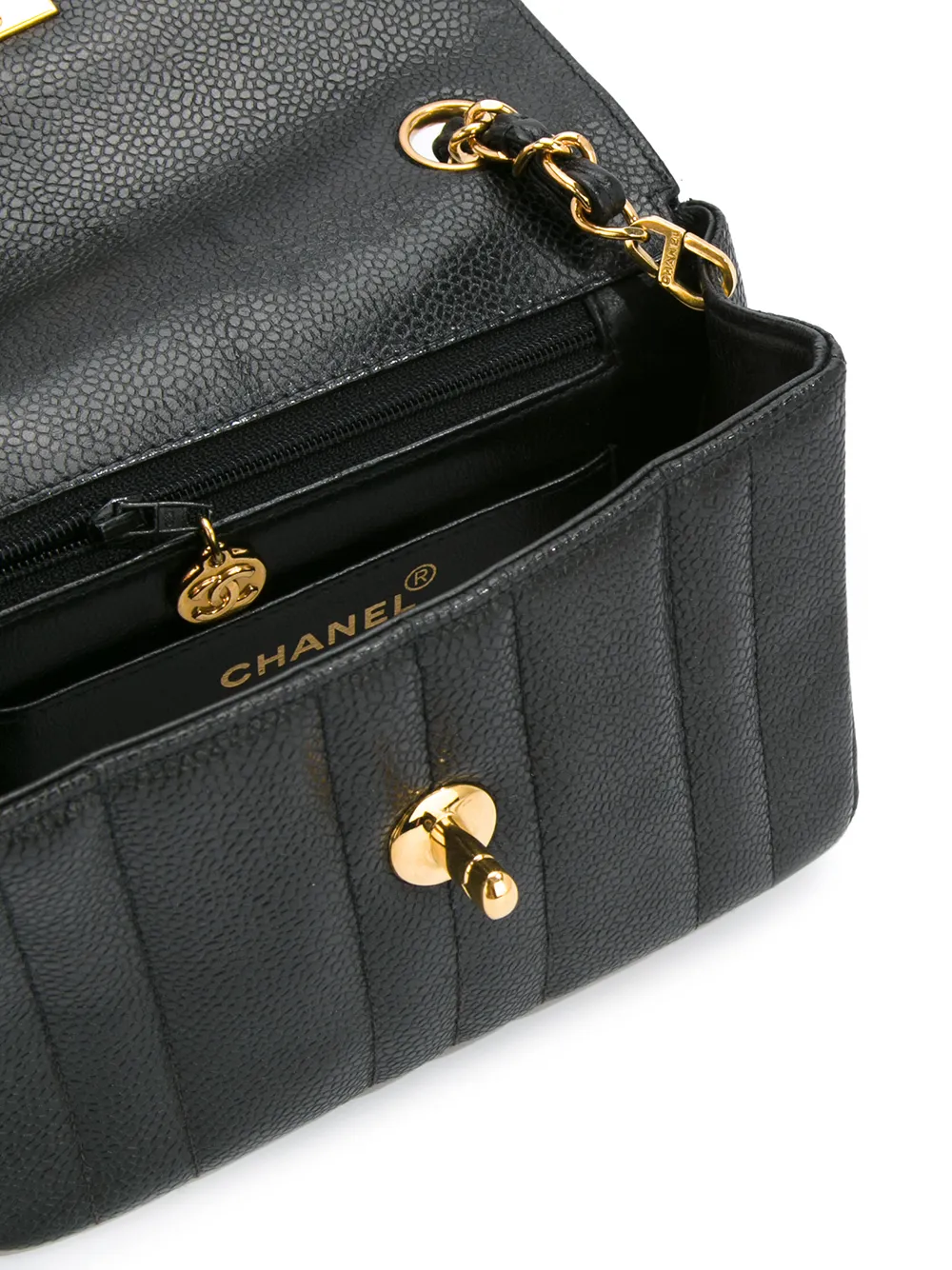 chanel vintage quilted chain shoulder bag