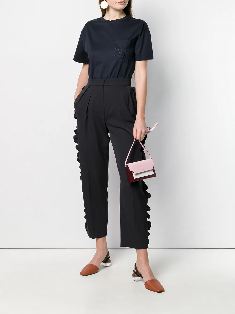 фото Max mara футболка с монограммой