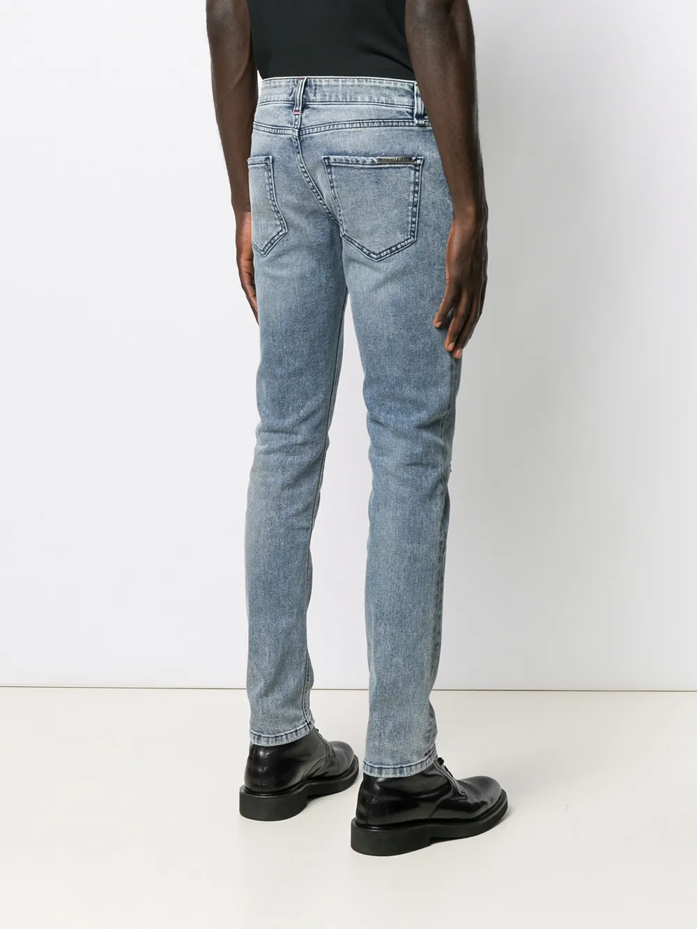 фото Philipp plein джинсы кроя слим с эффектом потертости