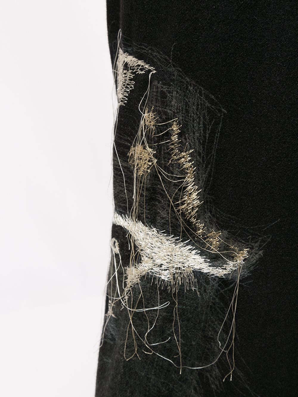 фото Yohji yamamoto брюки с низким шаговым швом и вышивкой