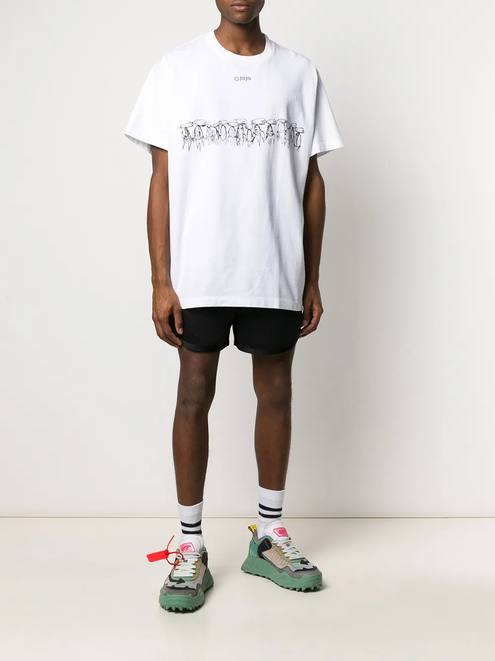 фото Off-white сетчатые шорты с принтом