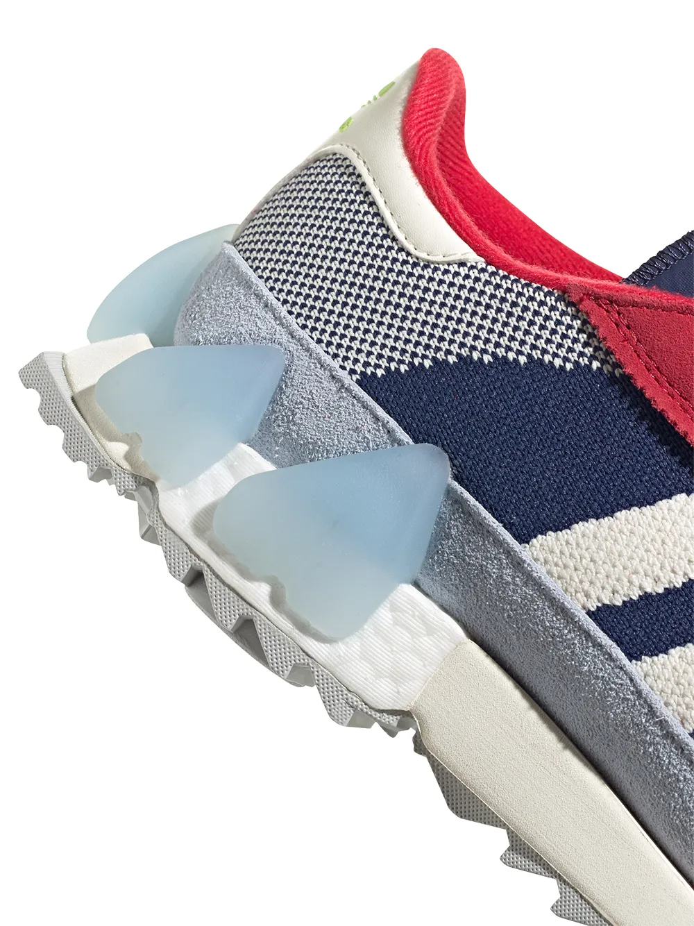 фото Adidas кроссовки sl 7600 из коллаборации с angel chen