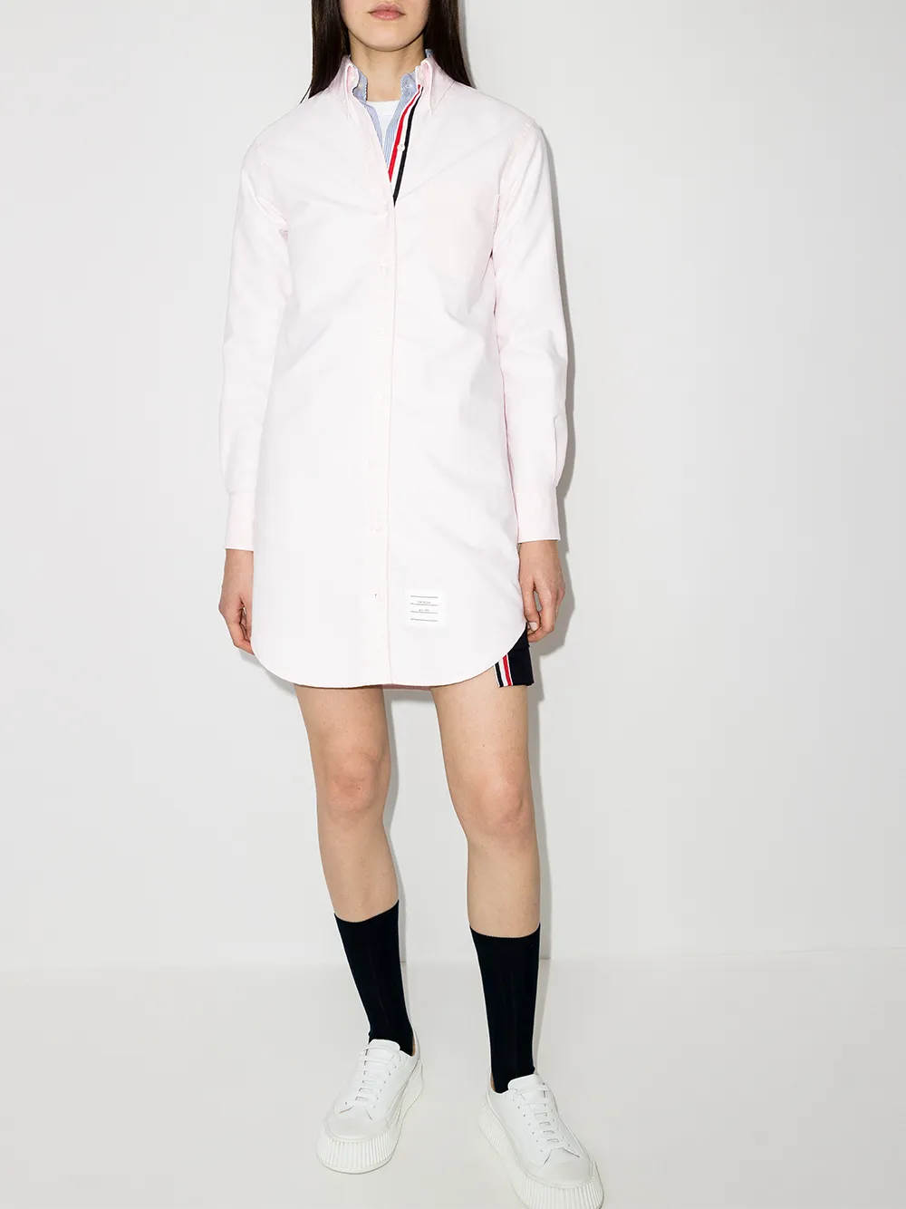 фото Thom browne платье-рубашка мини с полосками rwb