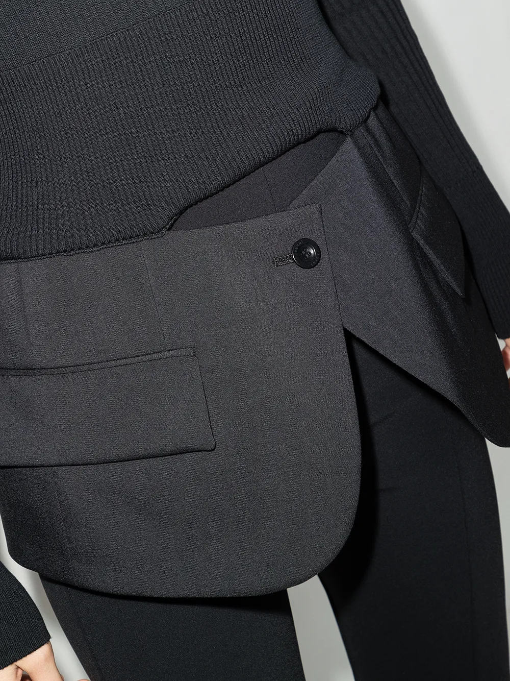 фото Sacai свитер с контрастной вставкой