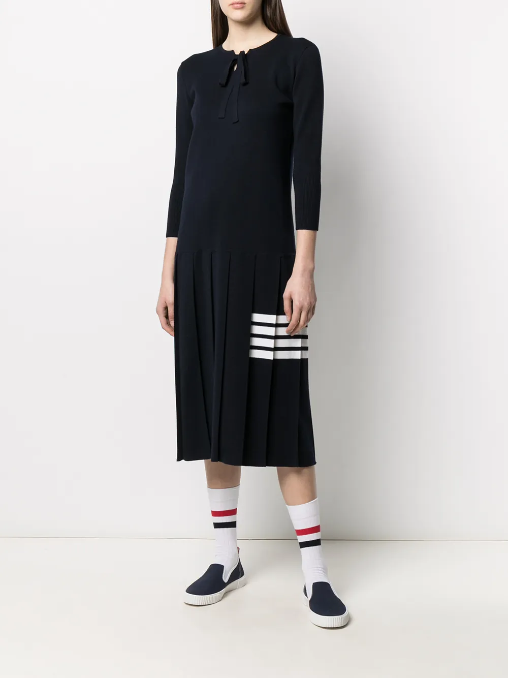 фото Thom browne трикотажное платье с полосками 4-bar