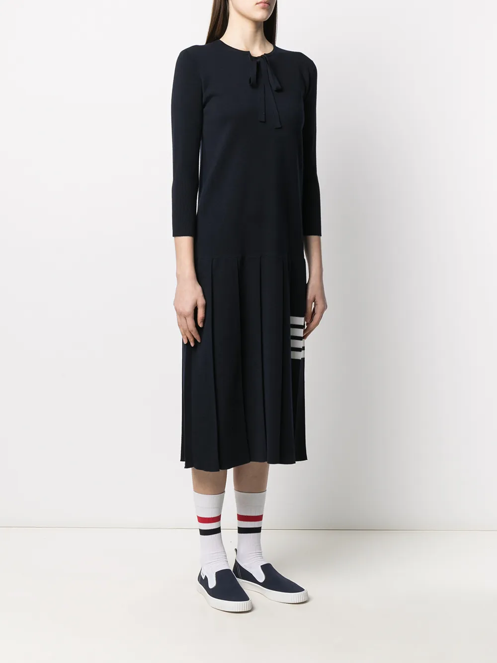 фото Thom browne трикотажное платье с полосками 4-bar
