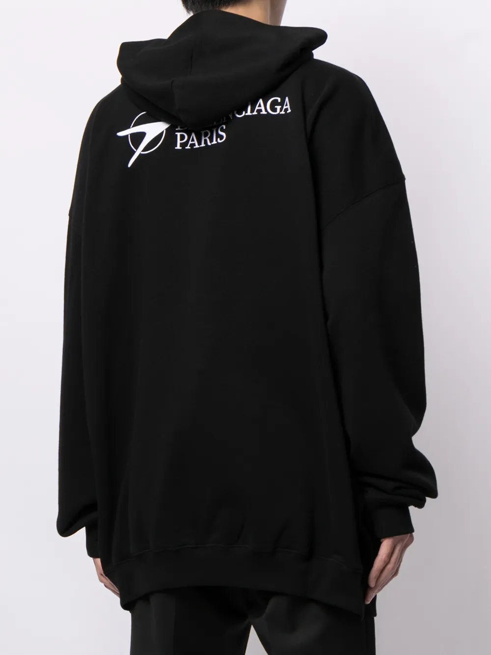 фото Balenciaga худи с вышитым логотипом