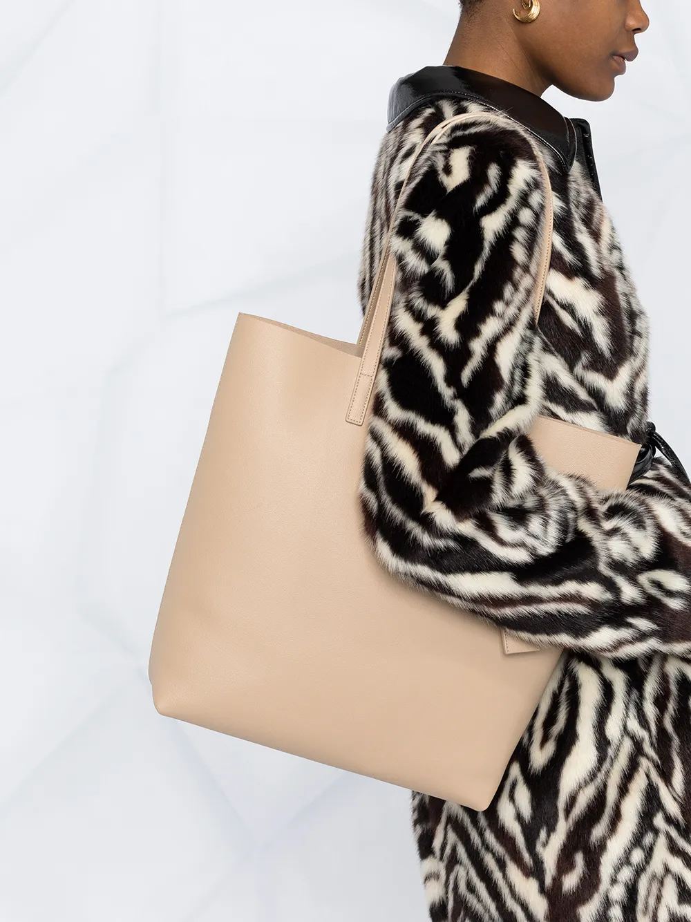 фото Saint laurent сумка-тоут с логотипом