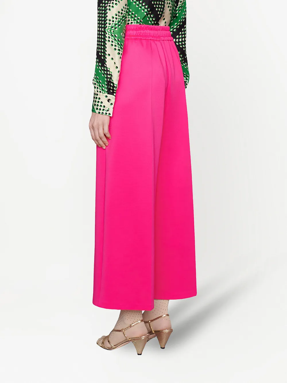 фото Gucci укороченные спортивные брюки с логотипом interlocking c