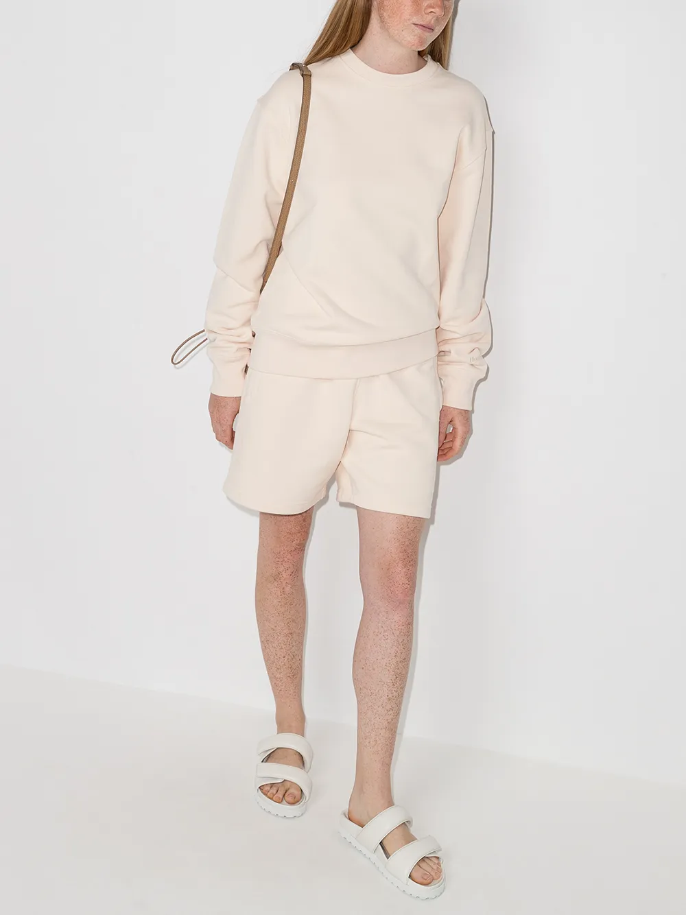 фото Adidas спортивные шорты из коллаборации с pharrell williams