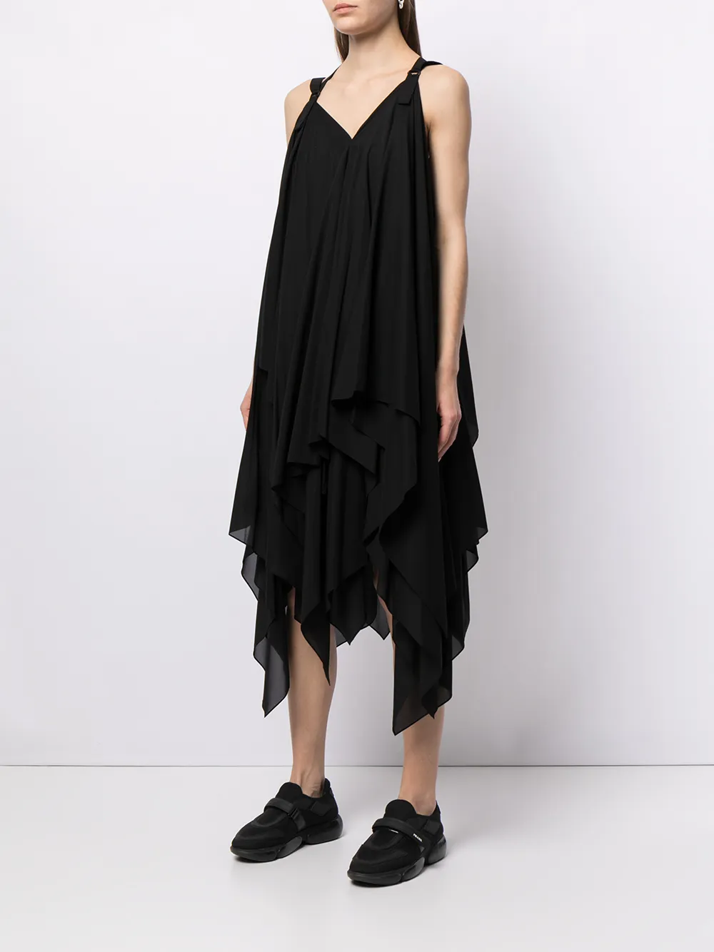 фото Issey miyake платье с вырезом халтер и драпировкой