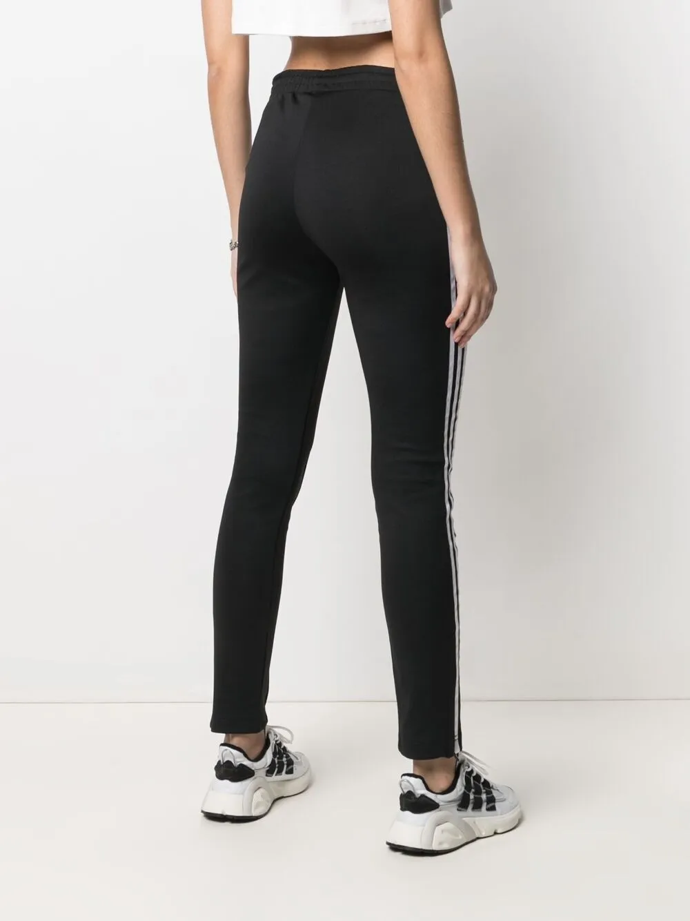 фото Adidas спортивные брюки с лампасами