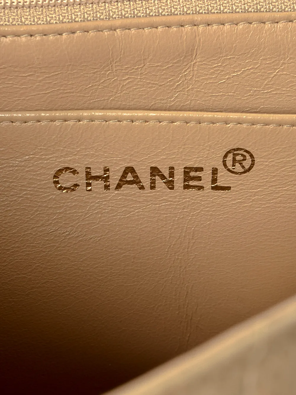 фото Chanel pre-owned стеганая сумка на плечо