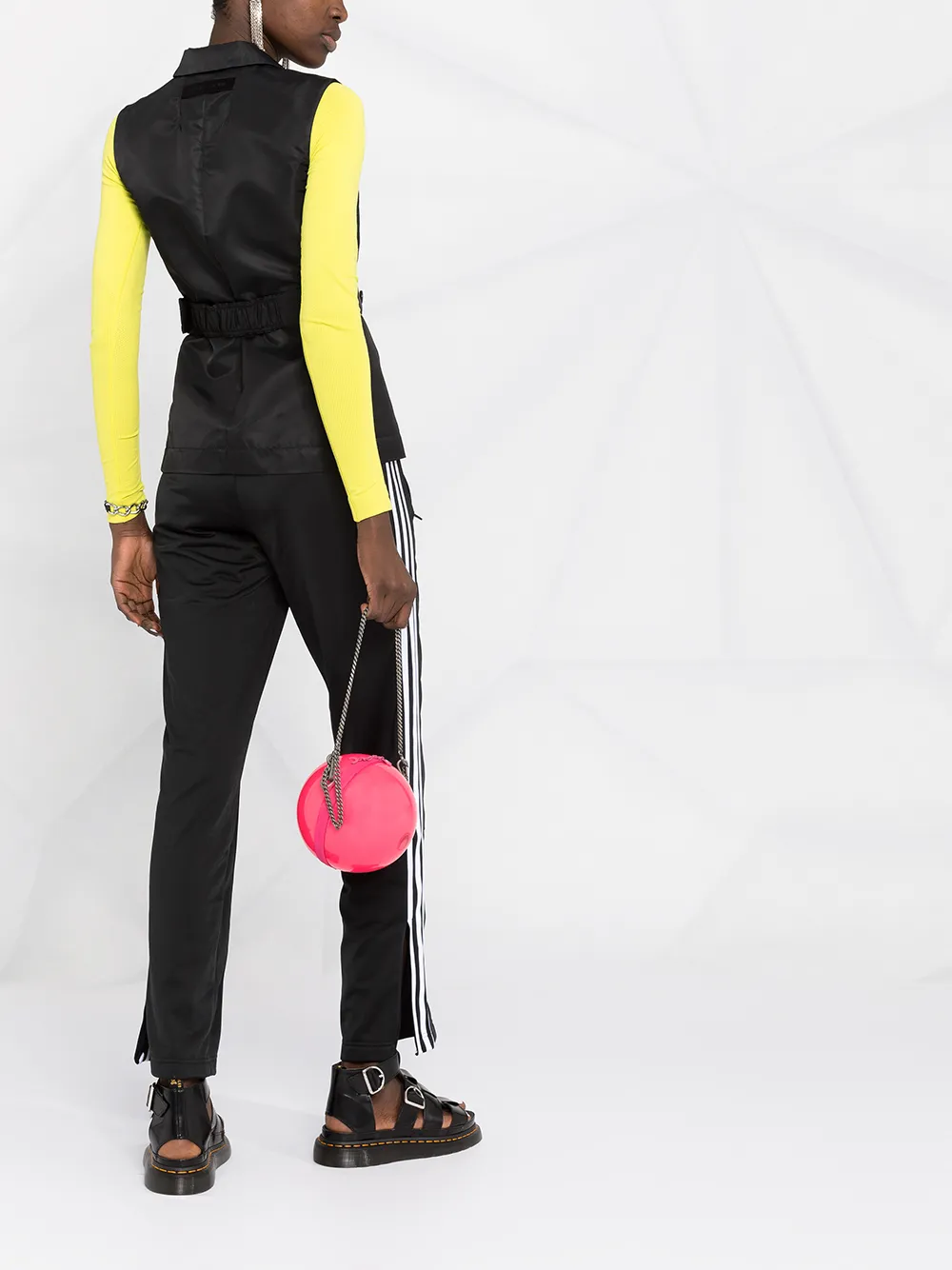 фото Adidas спортивные брюки adicolor classics firebird primeblue