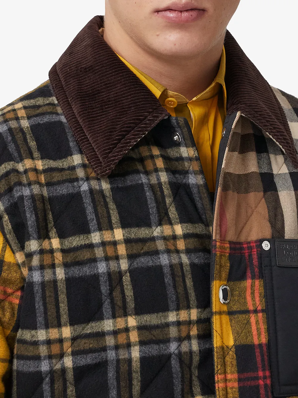 фото Burberry клетчатая куртка в технике пэчворк