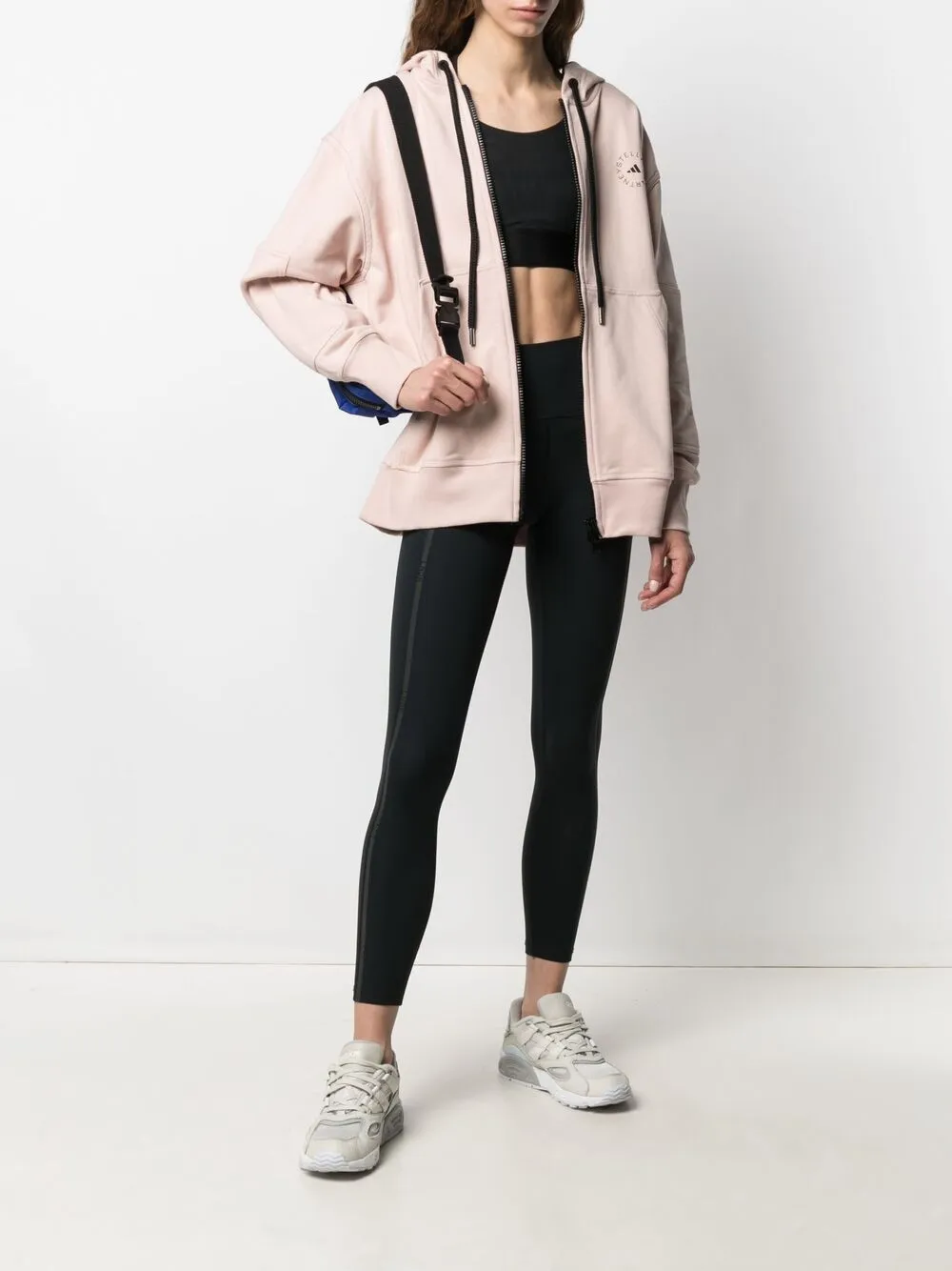 фото Adidas худи из коллаборации со stella mccartney