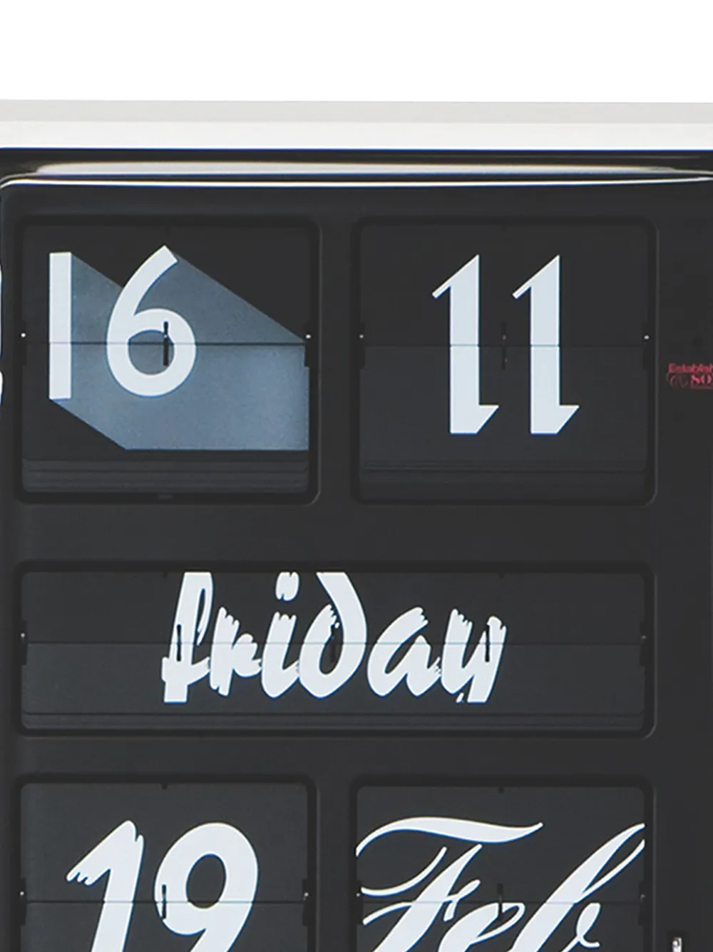 фото Established & sons большие настенные часы