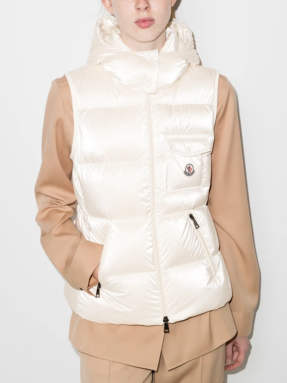 фото Moncler дутый жилет diotis
