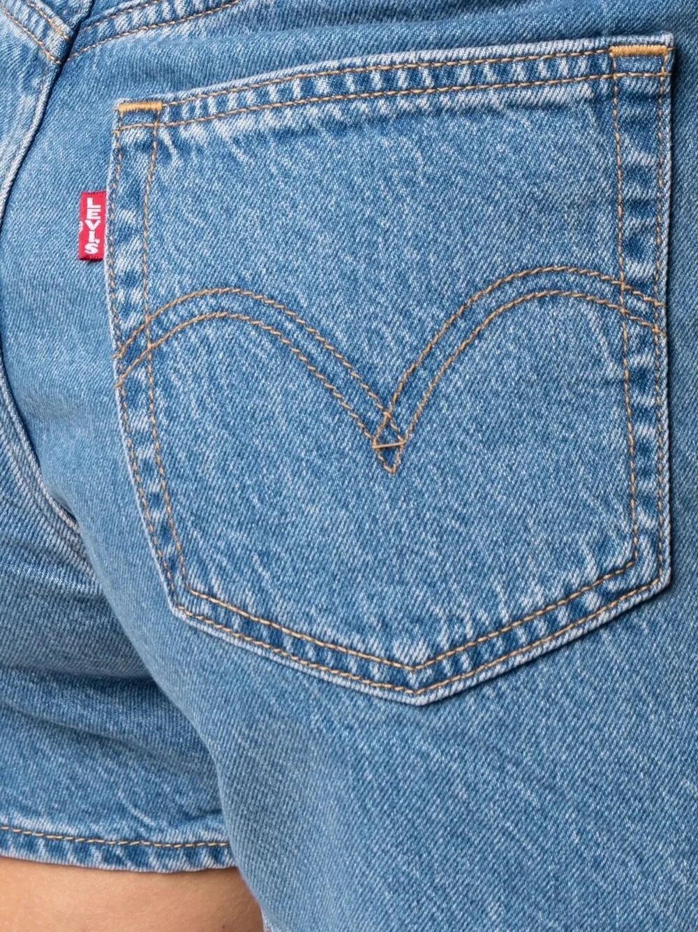 фото Levi's джинсовые шорты loose с завышенной талией