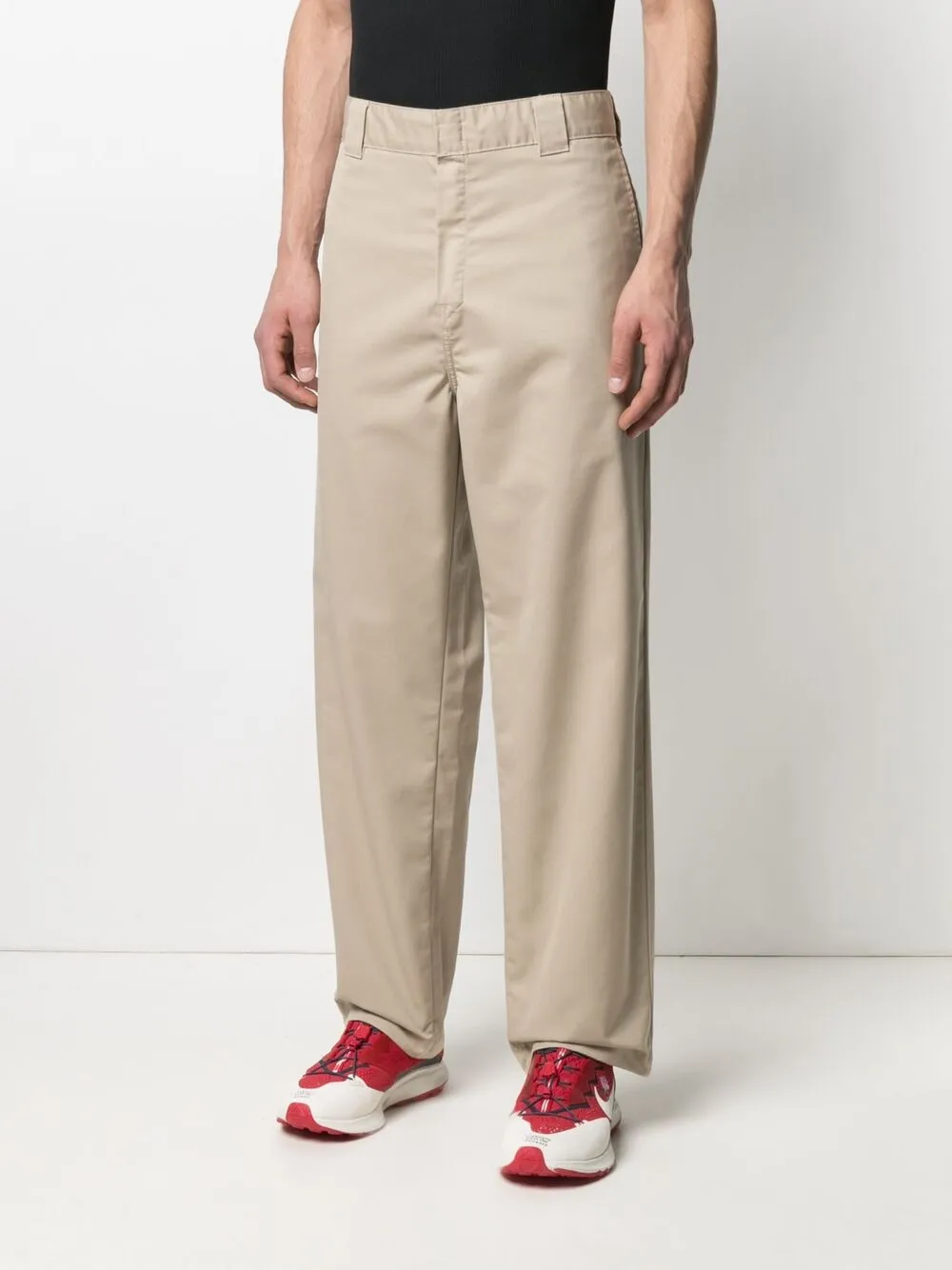 фото Carhartt wip брюки с нашивкой-логотипом