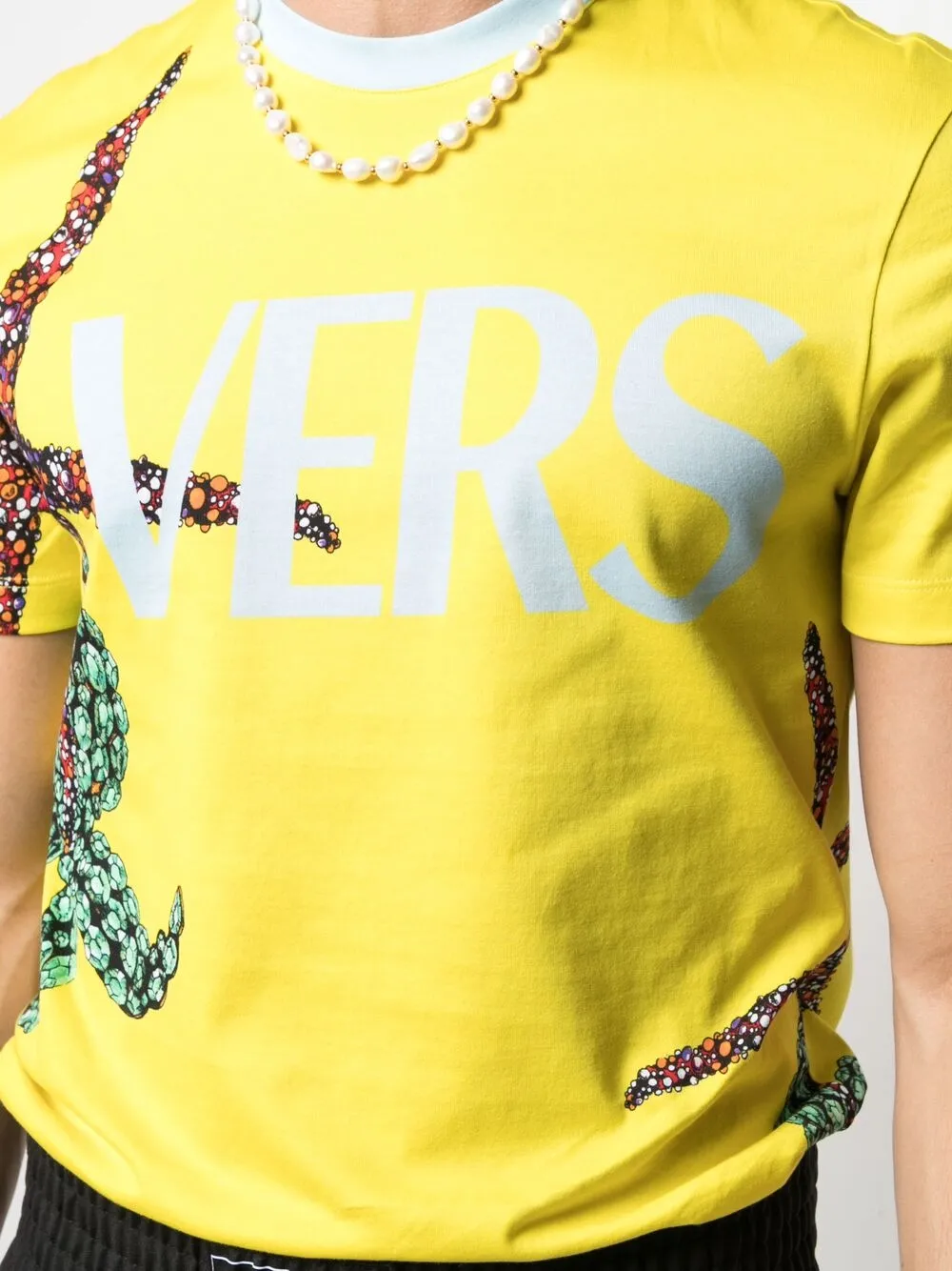 фото Versace футболка trésor de la mer с логотипом