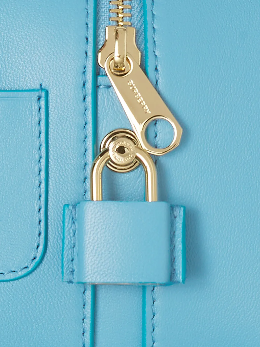 фото Burberry маленькая сумка на плечо double cube