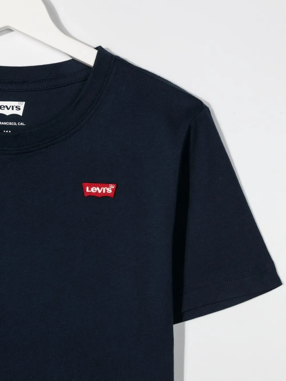 фото Levi's kids футболка с нашивкой-логотипом