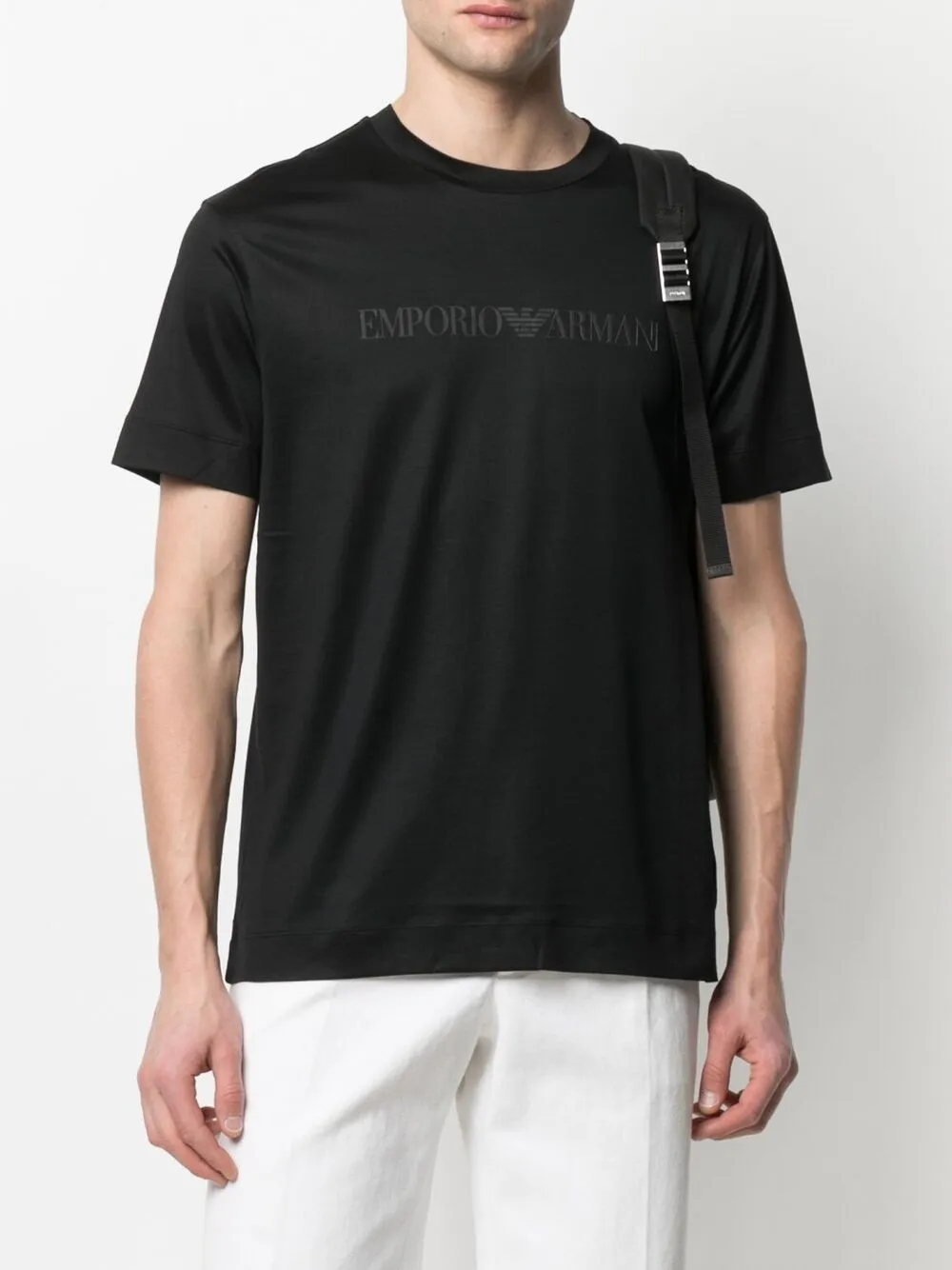 фото Emporio armani футболка с логотипом