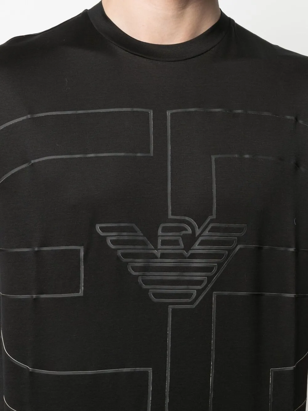 фото Emporio armani футболка с логотипом