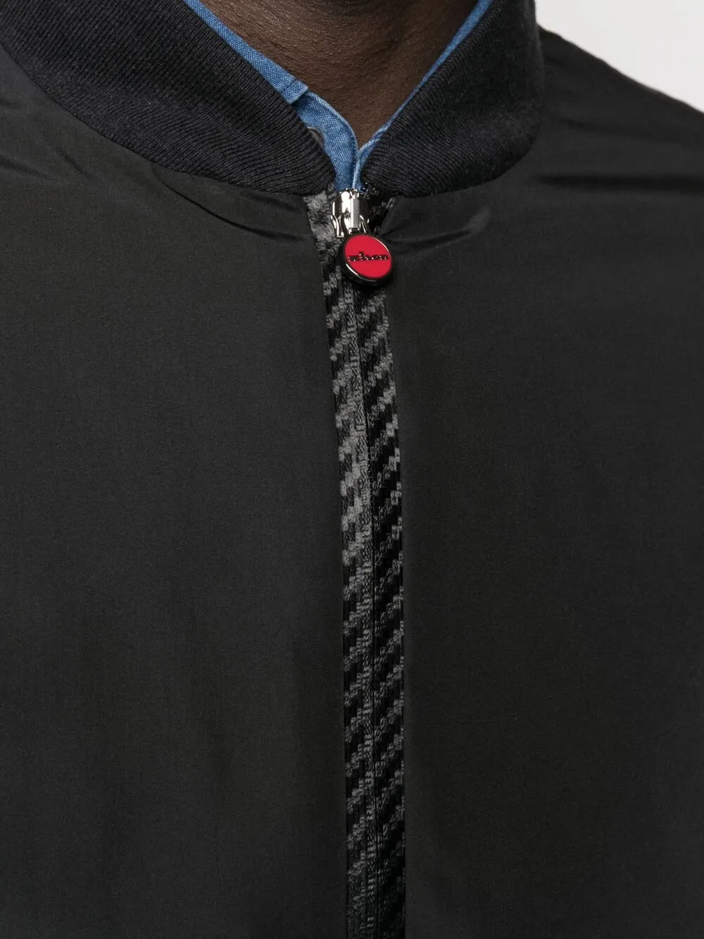 фото Kiton бомбер на молнии