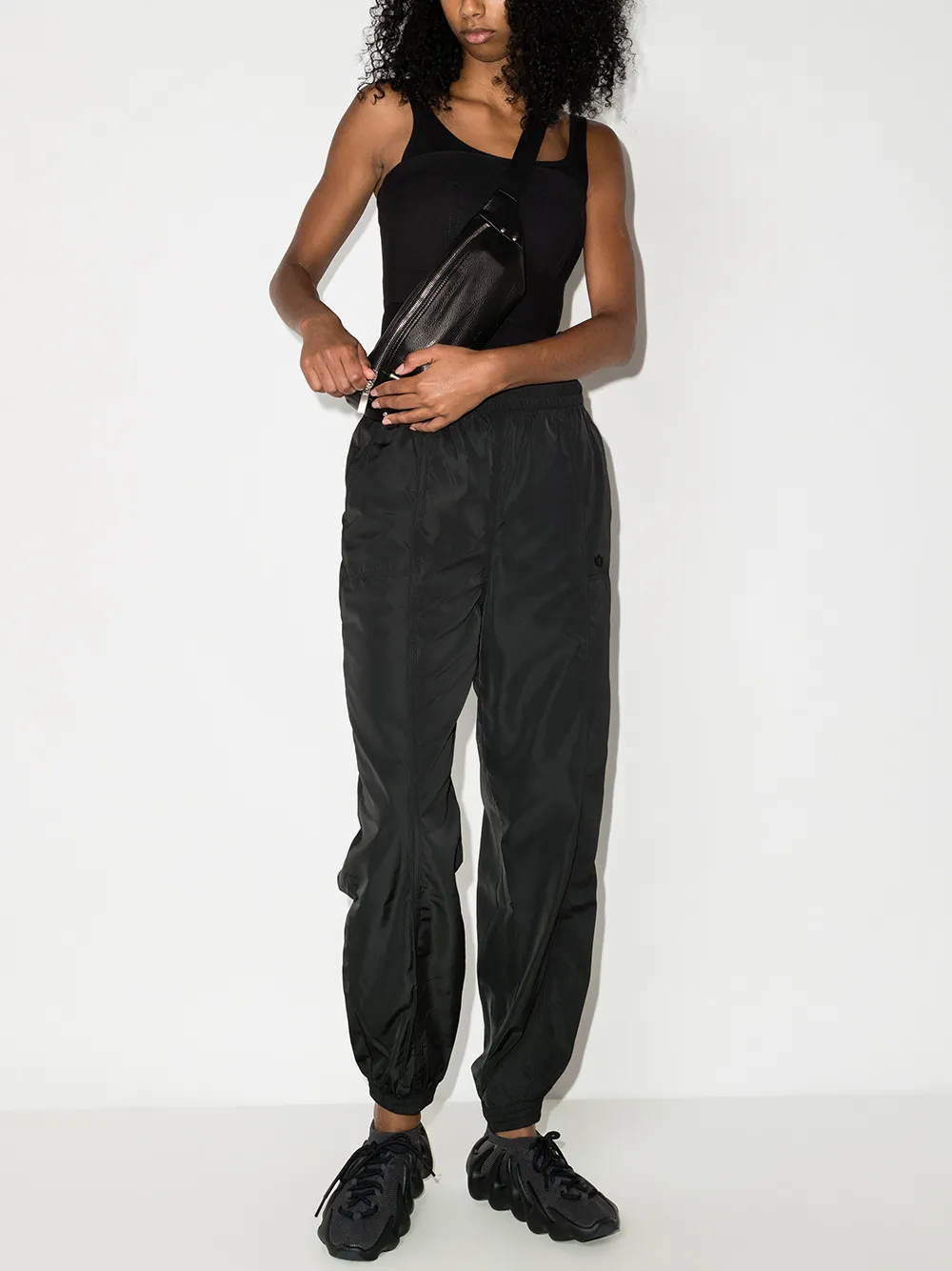 фото Adidas зауженные спортивные брюки adicolour