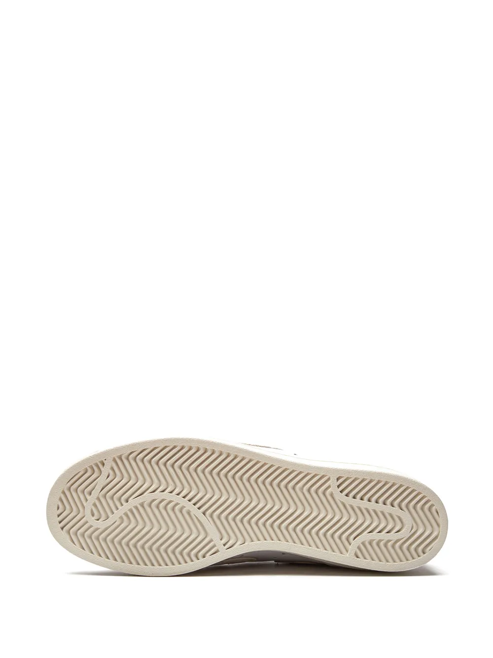 фото Adidas кроссовки superstar из коллаборации с mark gonzales