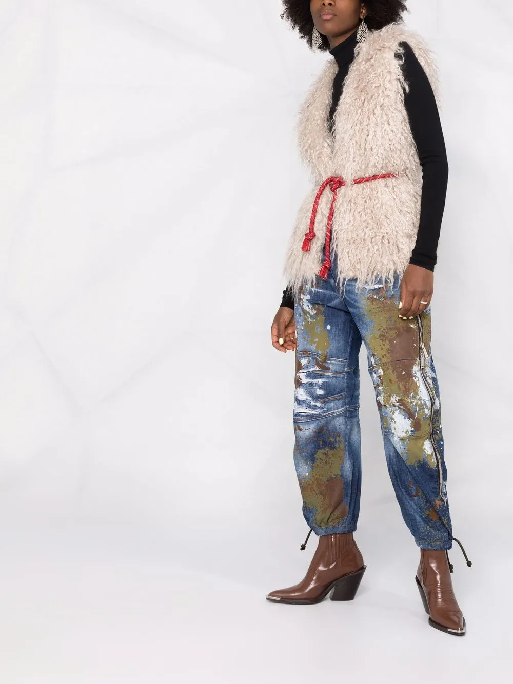 фото Dsquared2 жилет с поясом