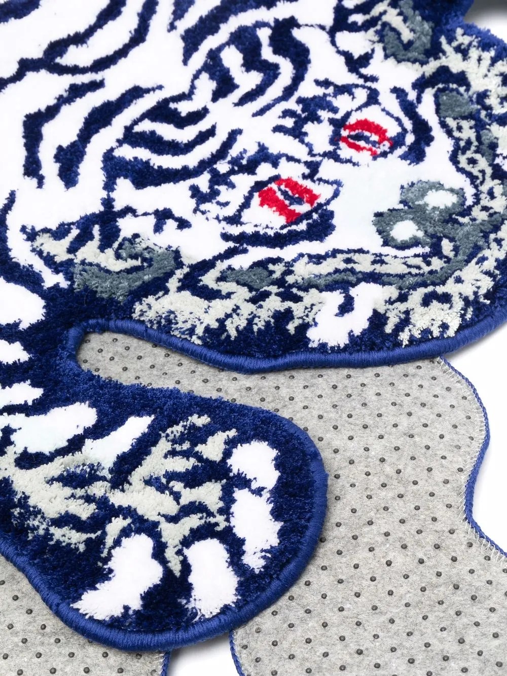 фото Raw emotions коврик mascot tiger