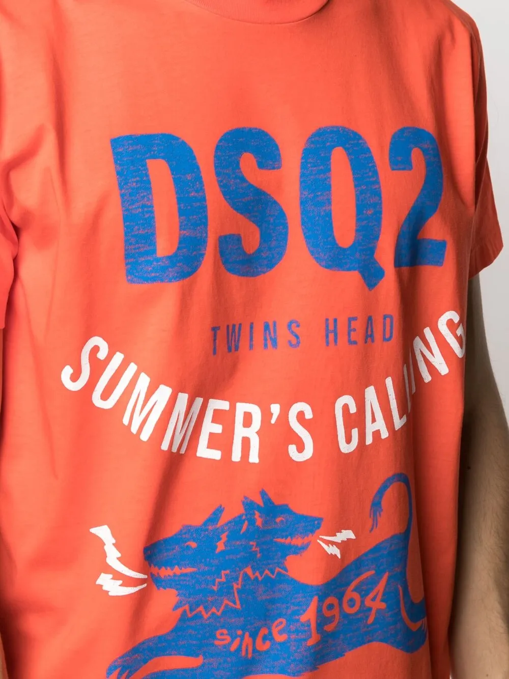 фото Dsquared2 футболка dsq2 summer calling