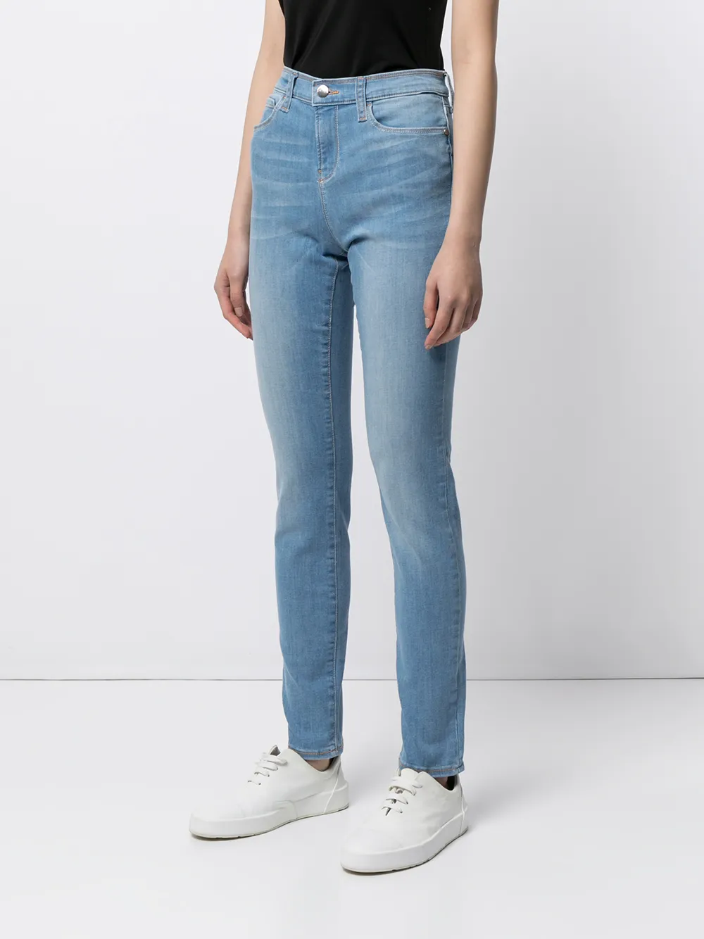 фото Emporio armani джинсы кроя слим