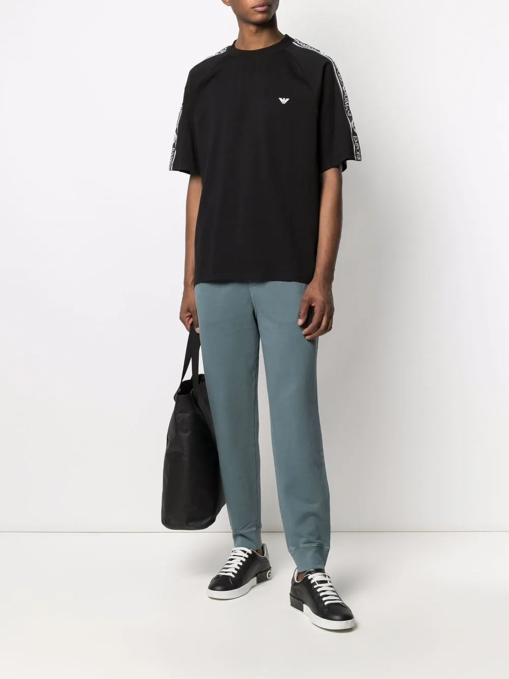 фото Emporio armani футболка с короткими рукавами и логотипом