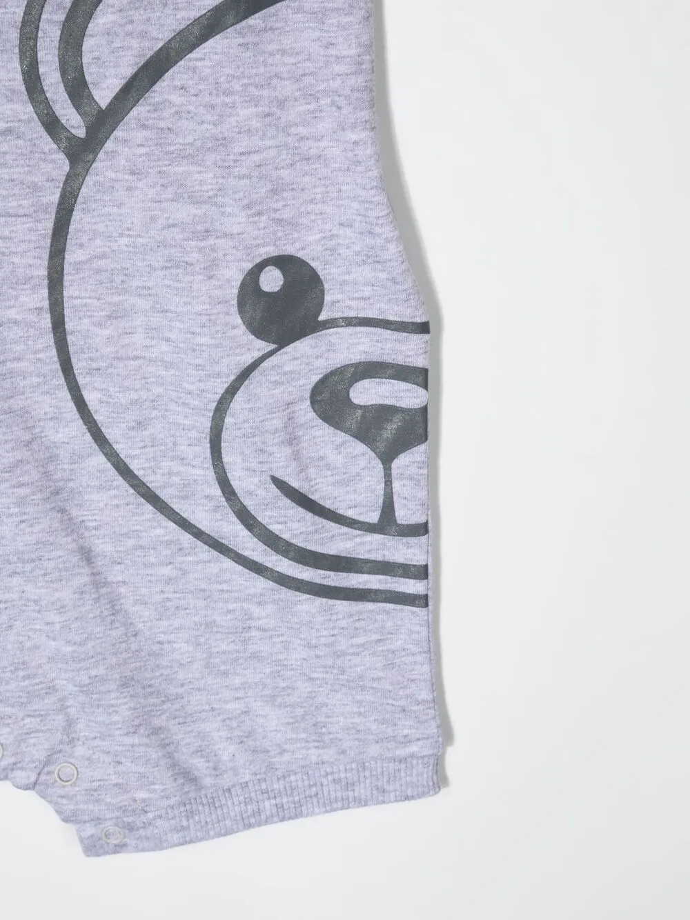 фото Moschino kids шорты с принтом