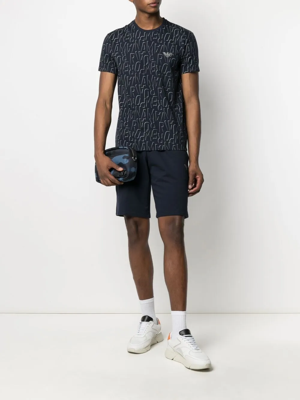 фото Emporio armani спортивные шорты с кулиской и логотипом