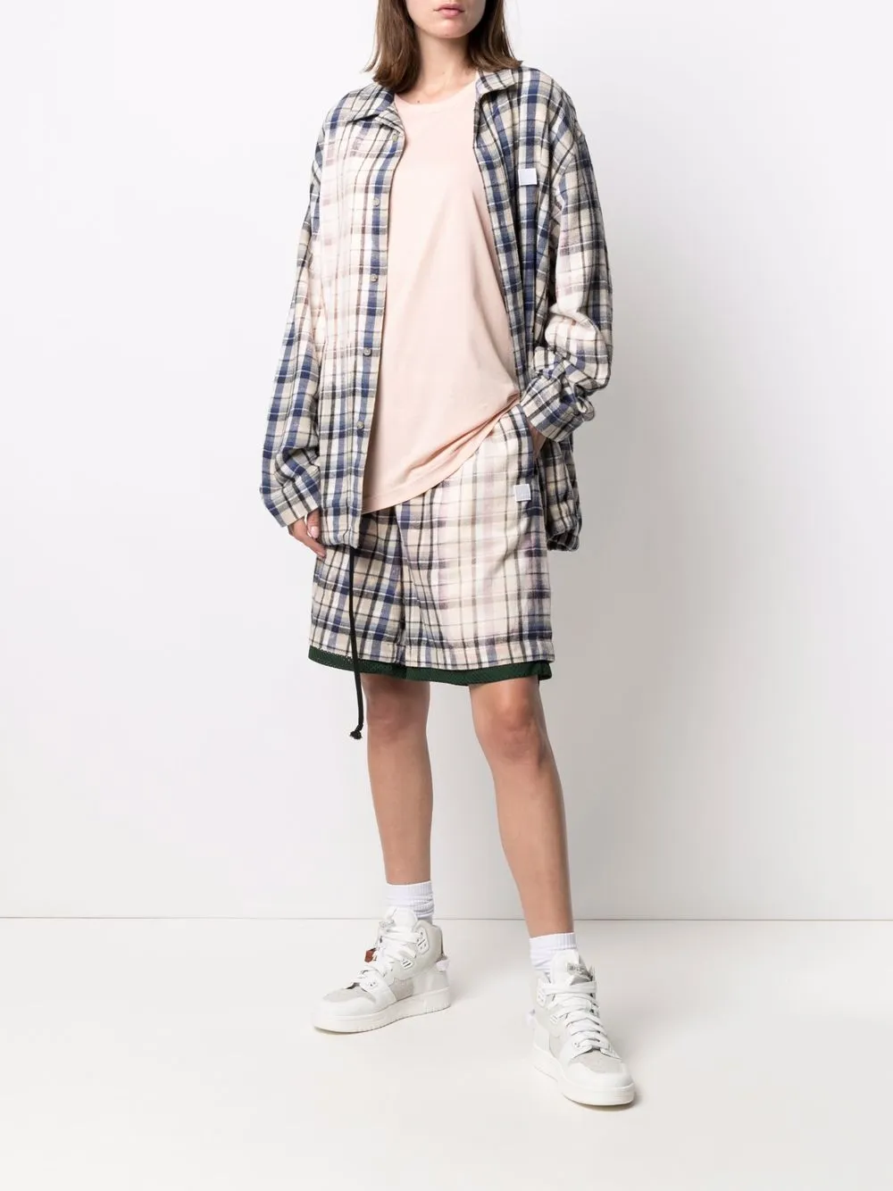 фото Acne studios клетчатые фланелевые шорты