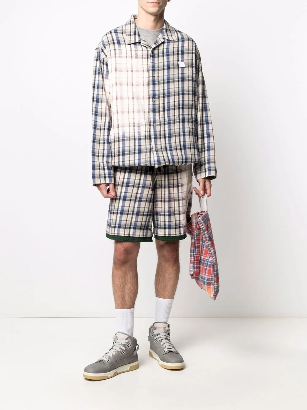 фото Acne studios клетчатые фланелевые шорты