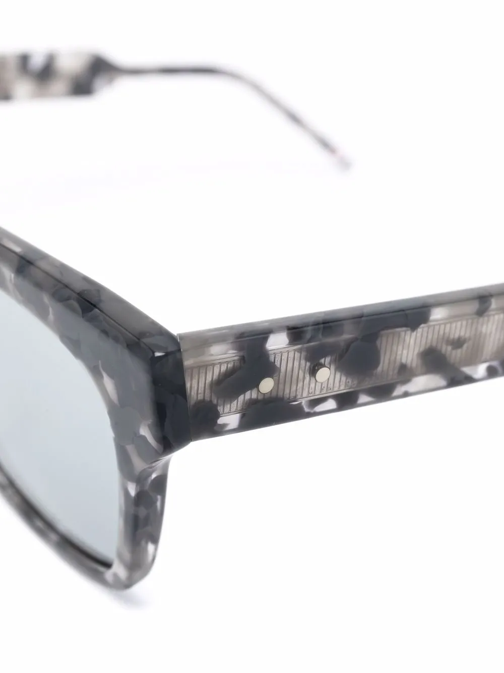 фото Thom browne eyewear солнцезащитные очки с полосками rwb