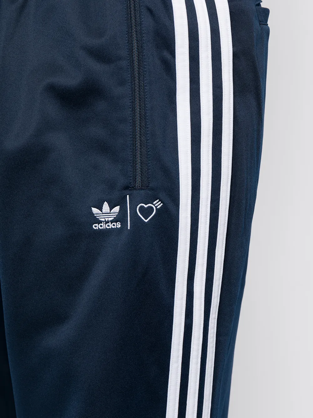 фото Adidas спортивные брюки из коллаборации с human made