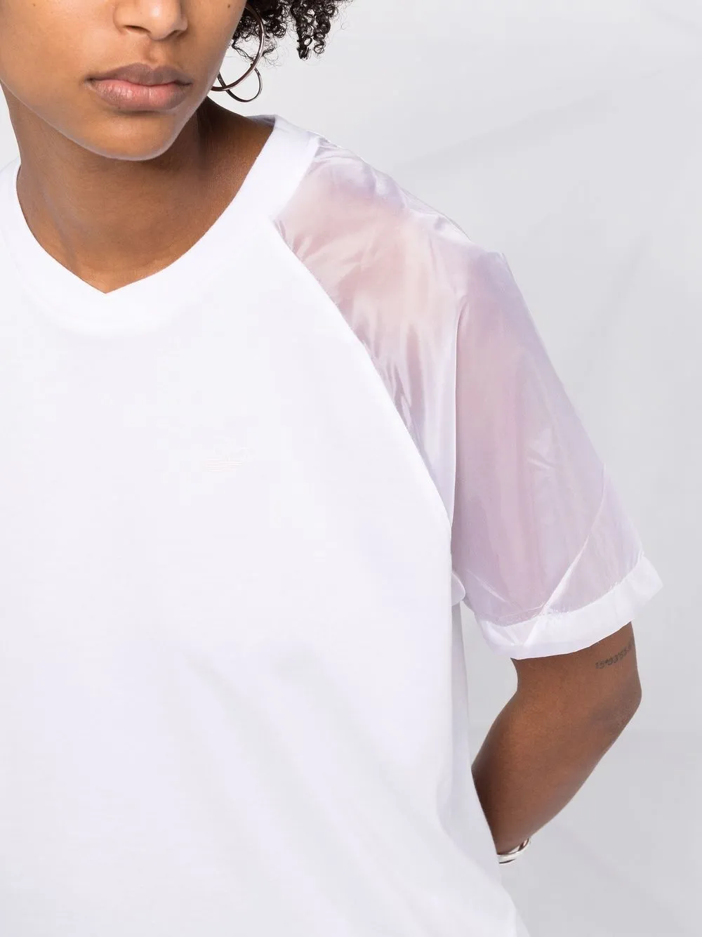 фото Adidas футболка fakten с прозрачными рукавами