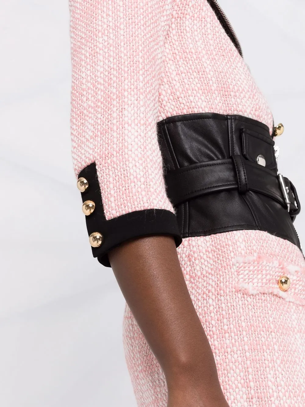 фото Moschino платье мини с широким вырезом и поясом