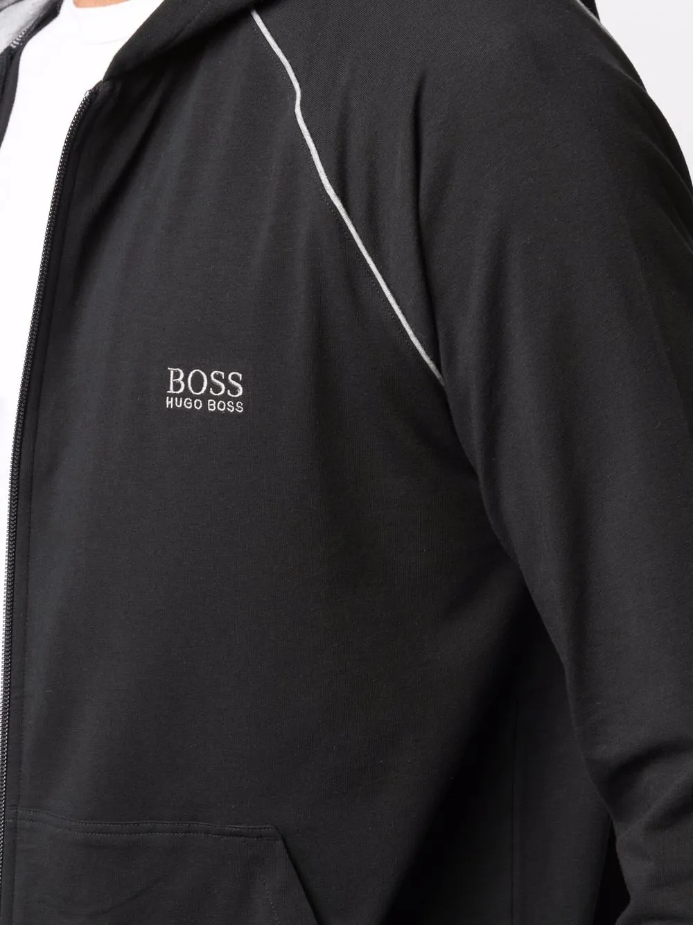 фото Boss худи с вышитым логотипом