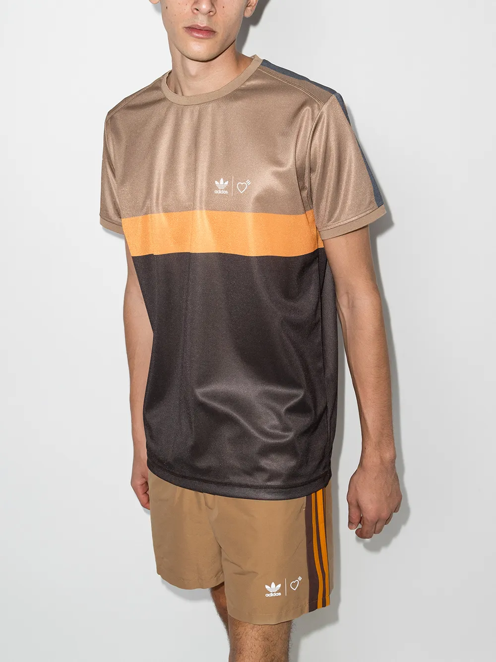 фото Adidas шорты из коллаборации с human made