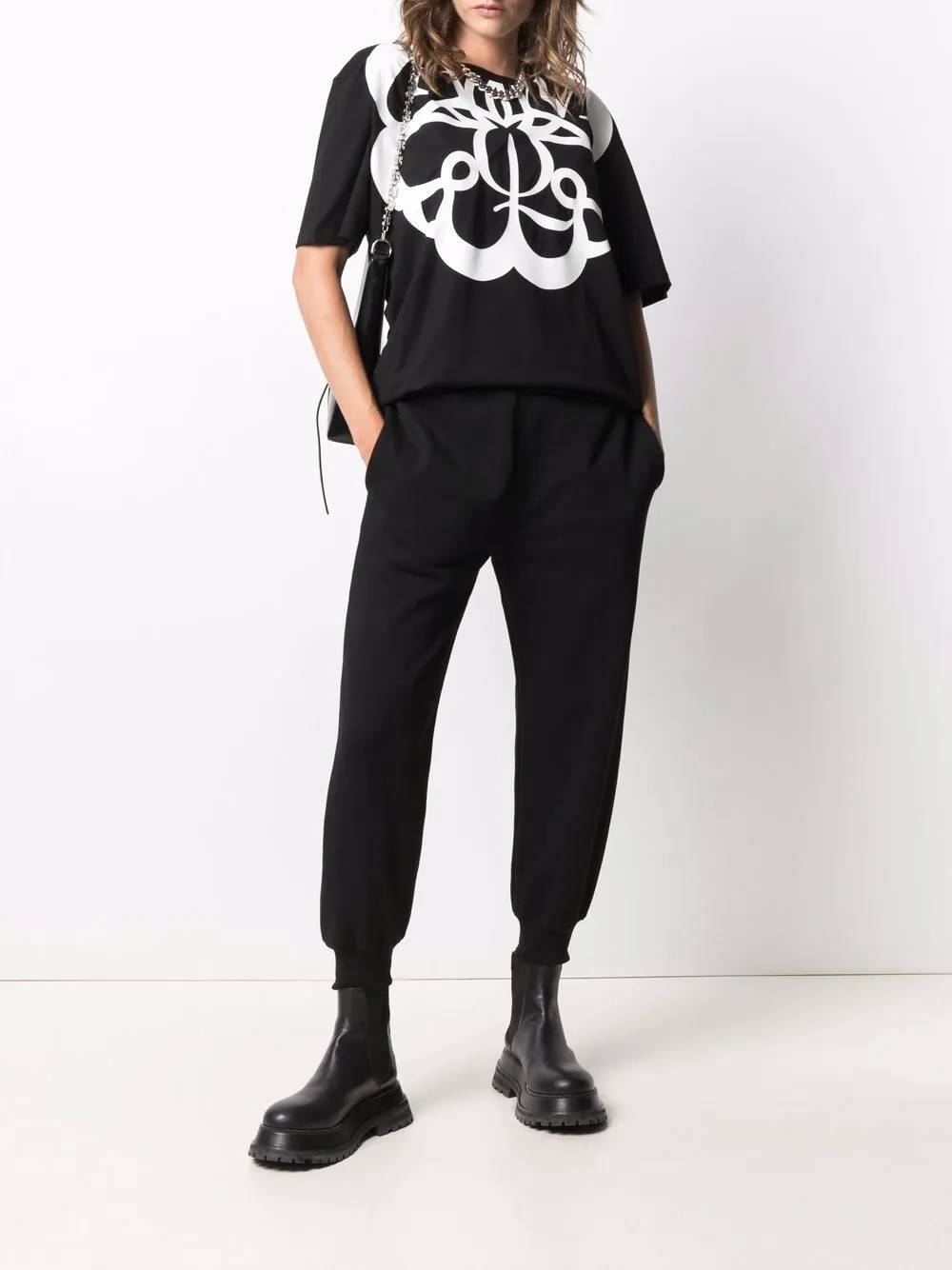 фото Alexander mcqueen футболка exploded seal с логотипом